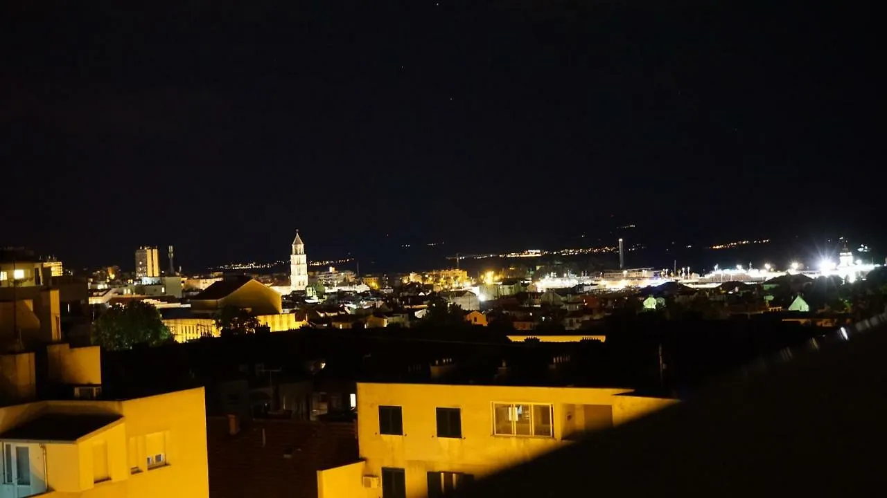 Stay In Split Apartment